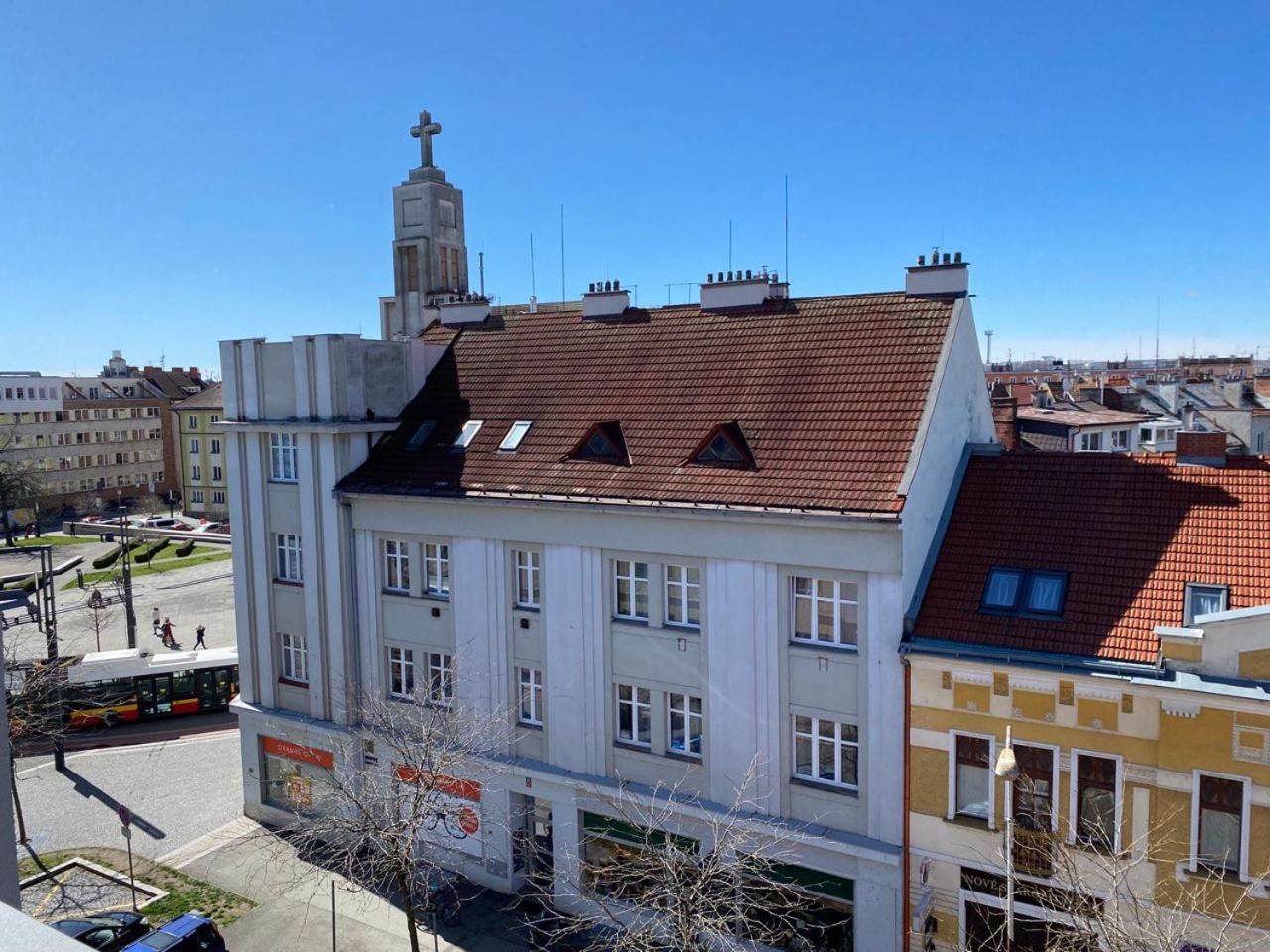 Ferienwohnung Perla Hradce 202 Hradec Králové Exterior foto