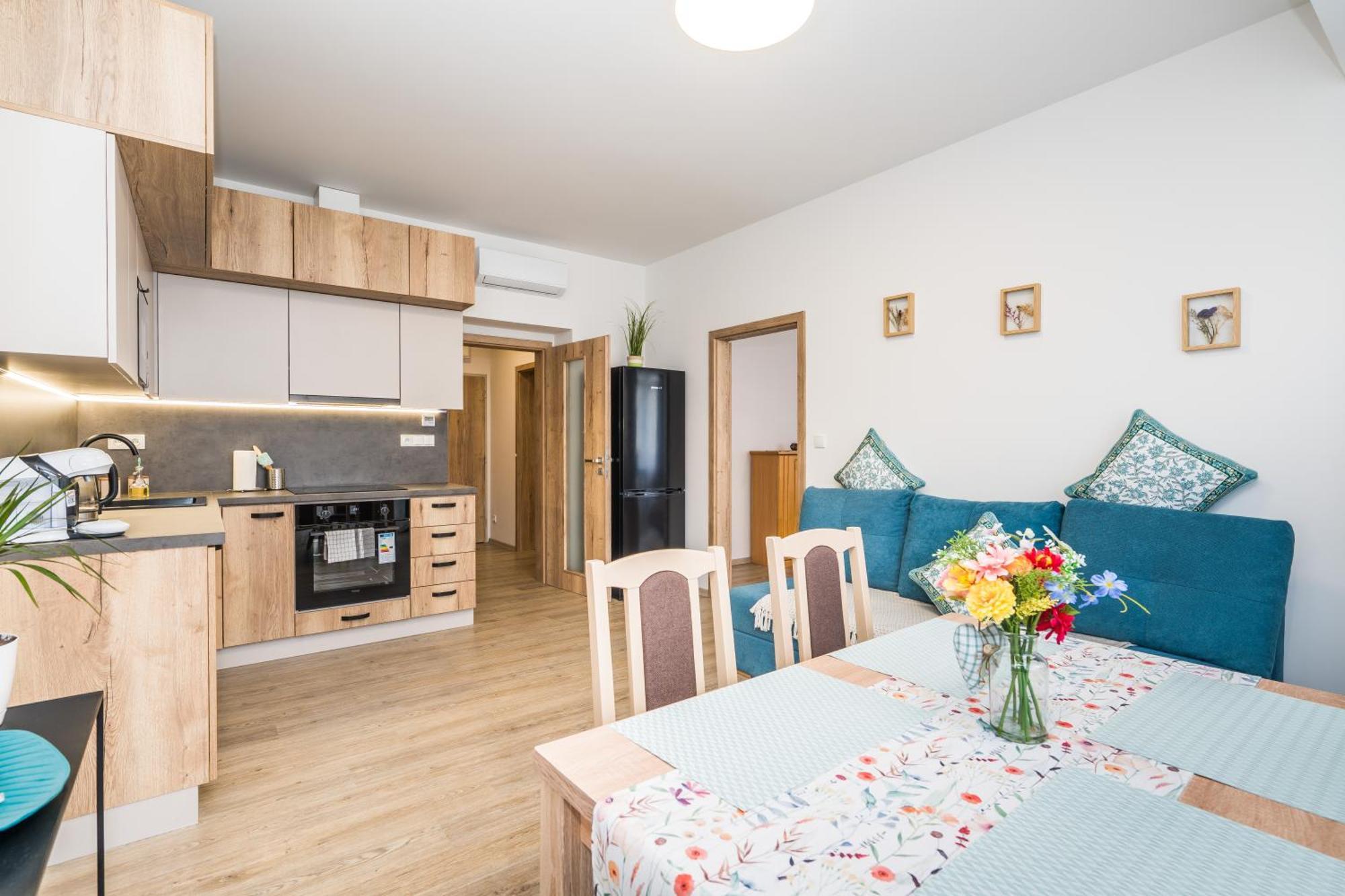 Ferienwohnung Perla Hradce 202 Hradec Králové Exterior foto